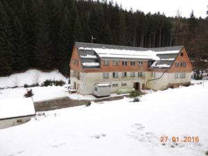 Waldhotel Crottendorf im Winter